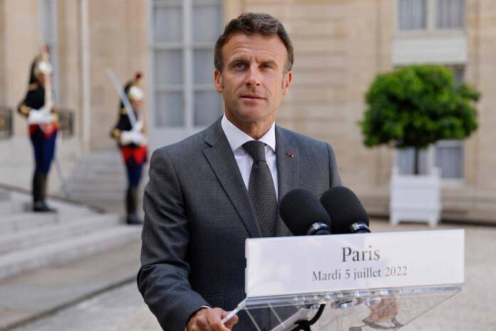 French opposition denounces Uber-Macron 'secret deal'