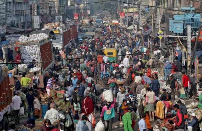 UN report:India to surpass China as most populous country in 2023