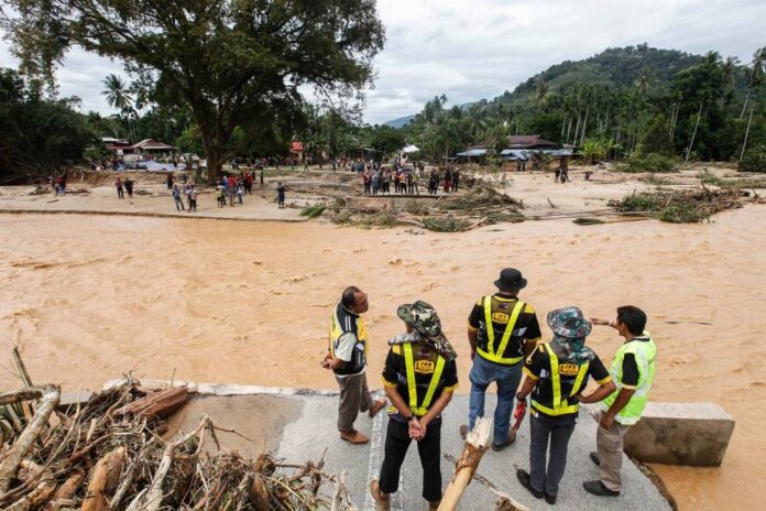 Baling floods: Police, Fire Dept and Civil Defence Force monitoring at-risk areas after last night's rain