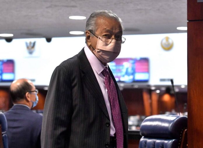 Dr Mahathir moots return of ringgit peg, increased subsidies to tackle inflation