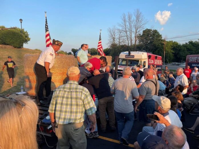 Congressman Lee Zeldin attacked during New York state stump speech