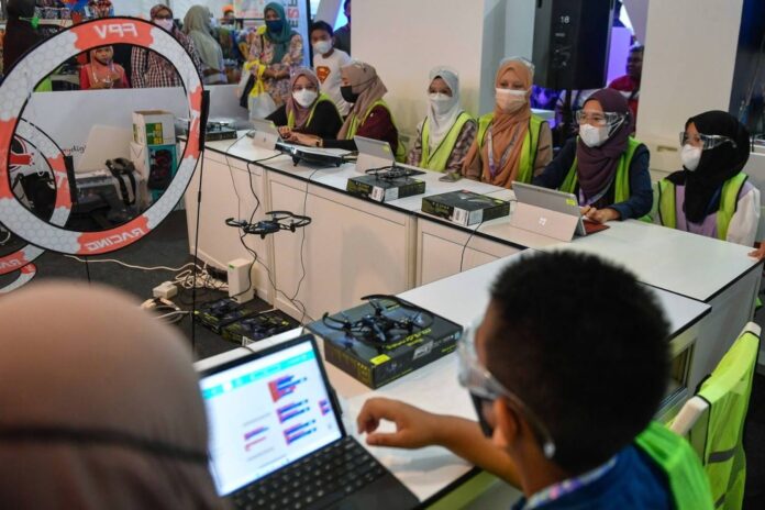Students exposed to drone technology at Kelantan AKM tour