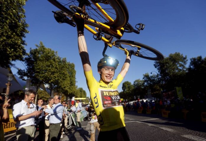 'Incredible' Vingegaard wins Tour de France