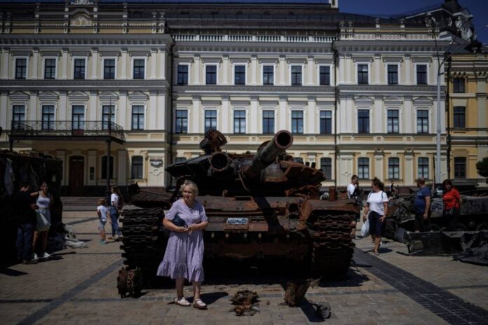 Ukraine works to resume grain exports, flags Russian strikes as risk