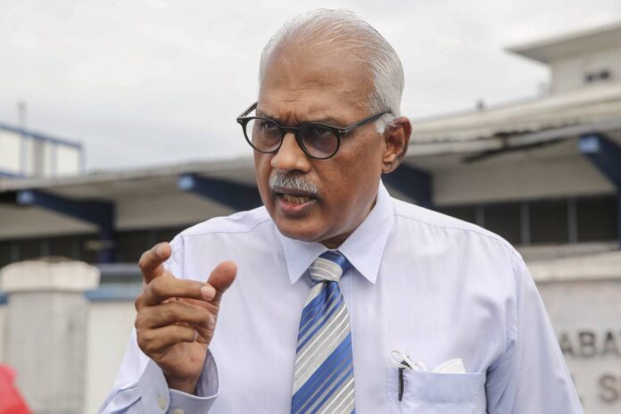 Klang MP lodges police report against Ex-AG Apandi over alleged abuse of power after court revelation