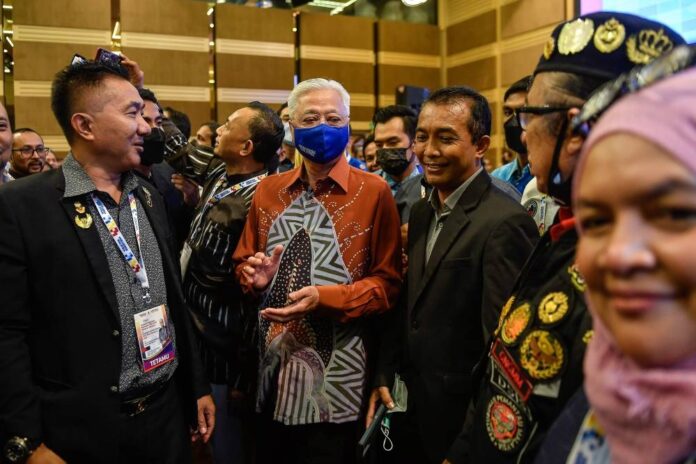 Work together with govt for the wellbeing of Keluarga Malaysia, PM urges NGOs