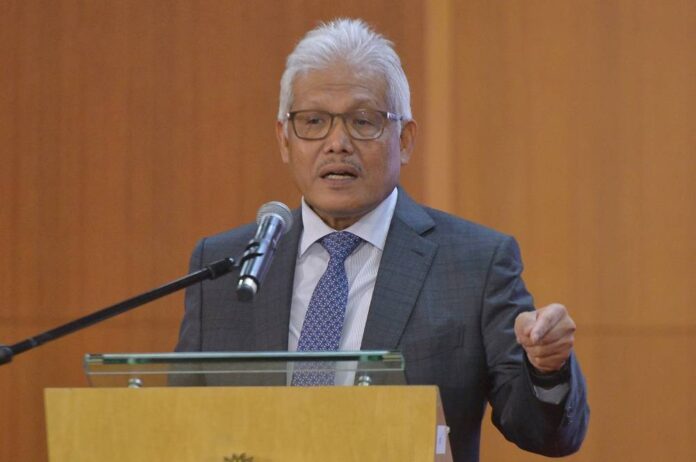Hamzah: Bersatu MPs directed to not debate Anti-Hopping Bill to ensure it went through