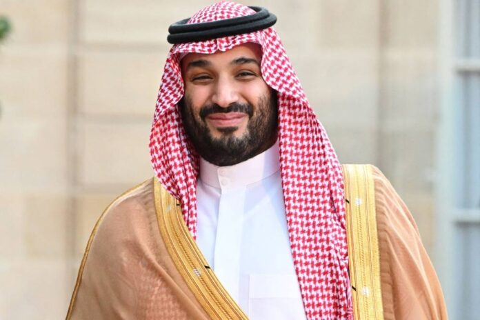 Macron, bin Salman to work to 'ease effects' of Ukraine war, says French statement