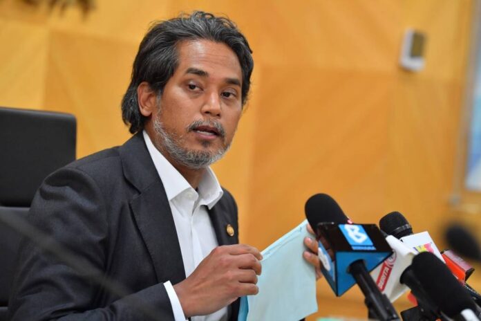 Proposed tobacco product, smoking control law can save two million lives, says Khairy