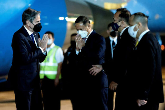 Blinken seeks to shore up Southeast Asia ties in Thailand
