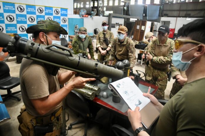 Inspired by Ukraine, civilians study urban warfare in Taiwan