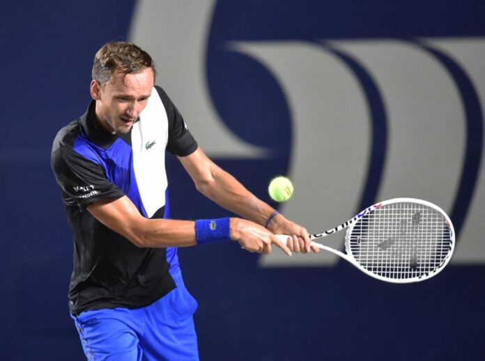 Medvedev reaches milestone on winning return in Los Cabos