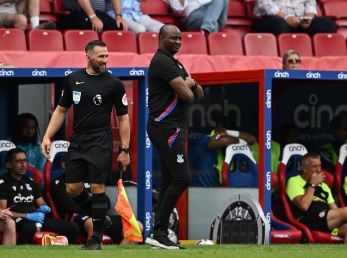 Teams cannot stop taking the knee, says Palace boss Vieira