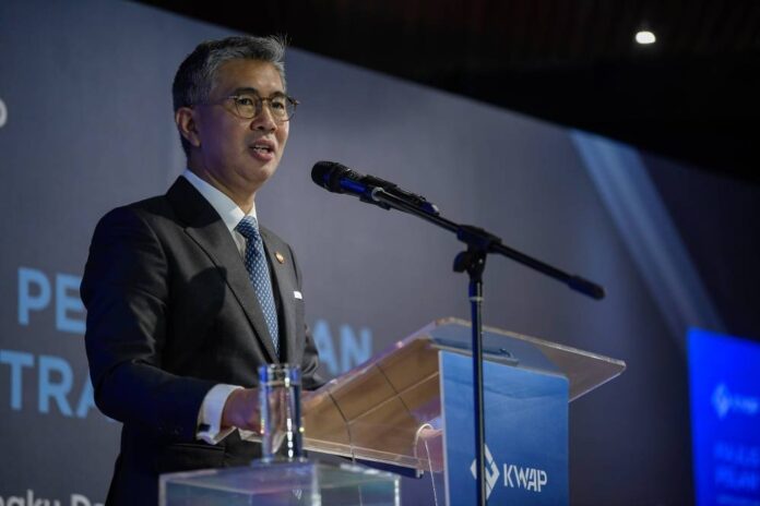 Tengku Zafrul says Malaysia's economy unlikely to follow Sri Lanka's, but slowdown possible if China-Taiwan tensions worsen