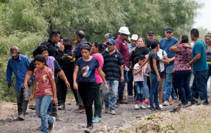 'Decisive day' for trapped Mexican miners