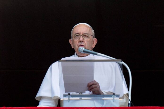 Pope hails departure of Ukrainian grain ships as 'sign of hope'