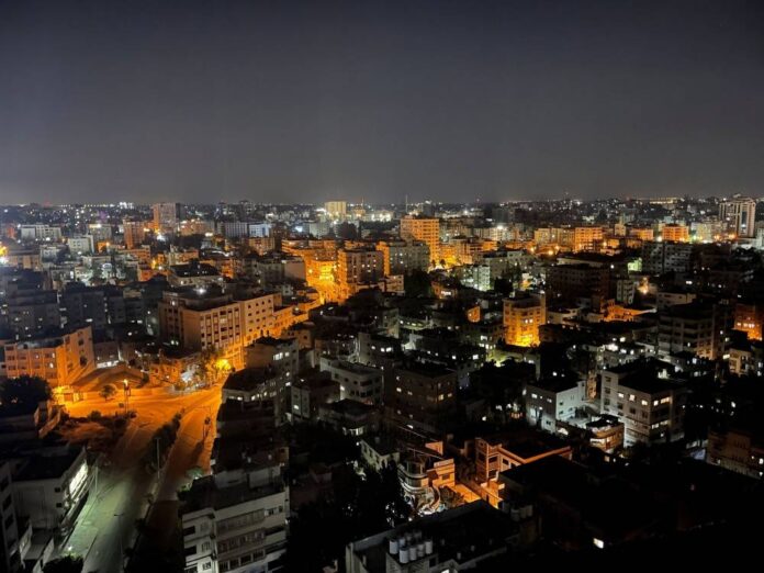 Israel and Palestinian militants declare Gaza truce