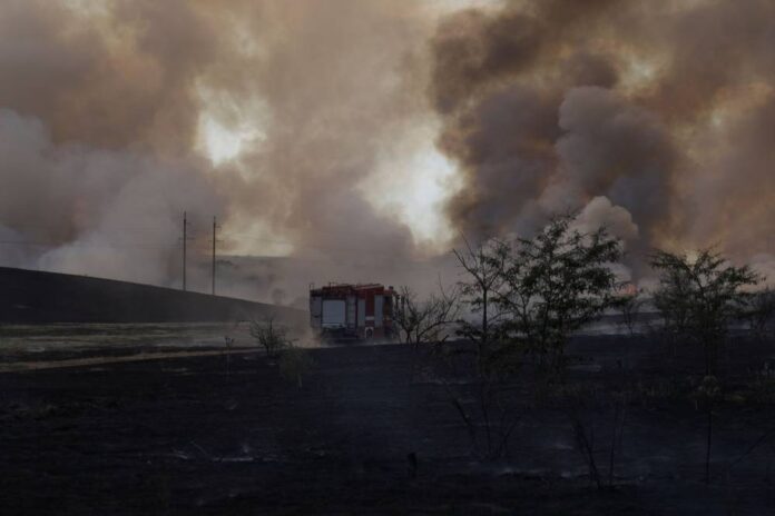One killed as blasts rock Russia base in Crimea, Kyiv not taking responsibility