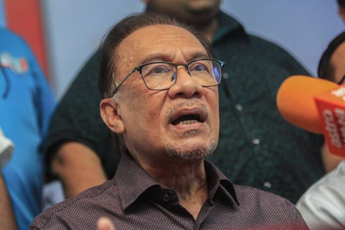 Anwar tells Penang PKR to expedite GE15 seat talks