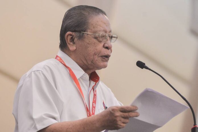 Stop trying to pin LCS scandal on anyone else but yourself, Kit Siang tells Najib