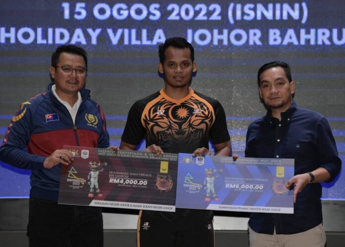 Shah Firdaus ready to emerge from keirin ace Azizulhasni's shadows