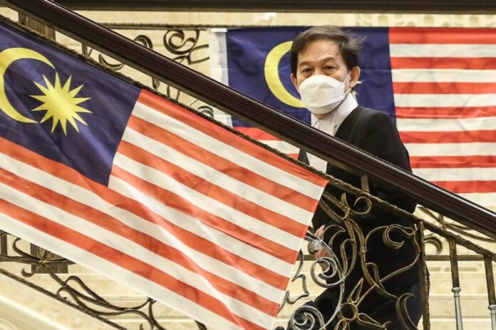 Najib's newest counsel seeks to discharge himself if Federal Court won't postpone hearing last SRC International appeal