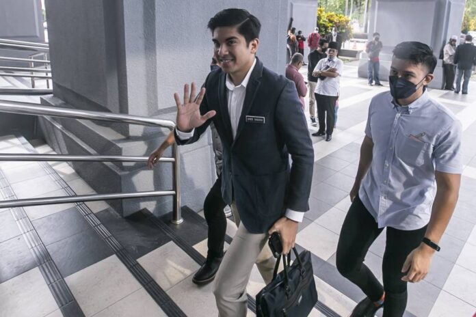 Judge bins defence's request to obtain copy of star witness' MACC testimony in Syed Saddiq's trial