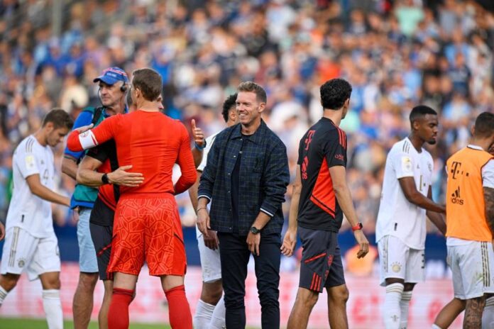 Title hopefuls struggling as champions Bayern enjoy perfect start