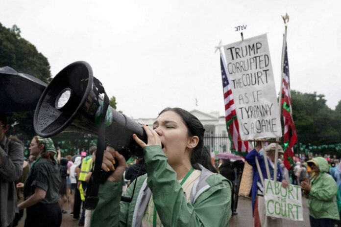 Judge in Texas blocks Biden administration emergency abortion guidance