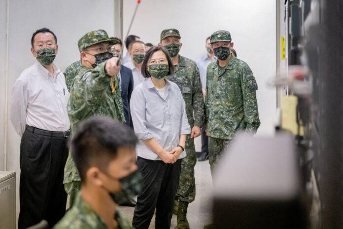 More US lawmakers set to visit Taiwan, defying angry Beijing