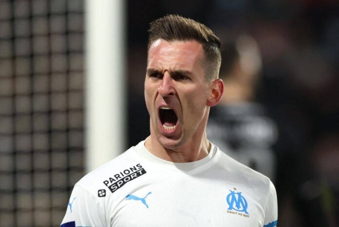 Poland striker Milik joins Juventus on loan from Marseille