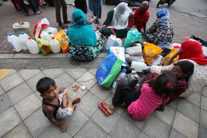 Children 'going to bed hungry' in bankrupt Sri Lanka, says UN