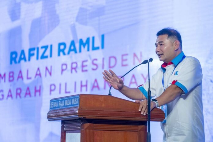 Rafizi says he felt like fictional sleuth 'Detective Conan' when gathering evidence for his LCS expos?