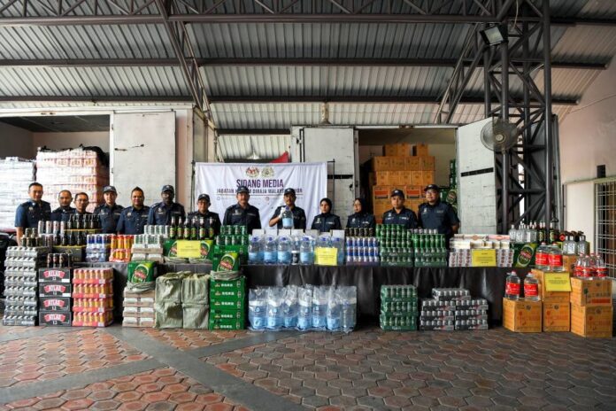 Customs Dept: Liquor among contrabands worth over RM3m seized in Johor, Selangor