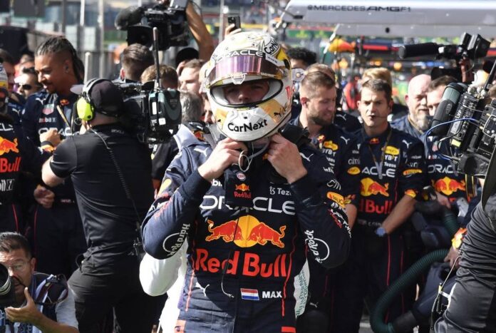 Dominant Verstappen goes from 14th to first in Belgium