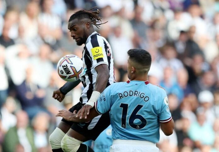 Maximin snatches late point for Newcastle at Wolves
