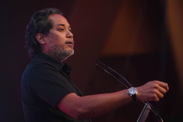 Khairy: 1,347 permanent officers, 216 contract officers of MoH offered specialist study programmes