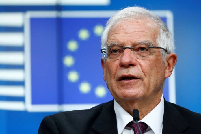 EU to restrict travel rules for Russians, split on how far to go
