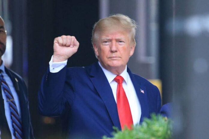 Strong evidence of obstruction by Trump, says his ex Justice chief