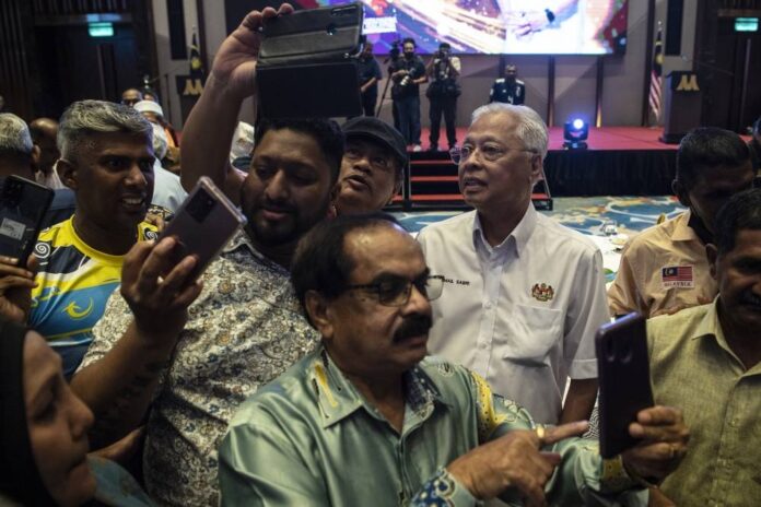 Govt will continue assisting former athletes, says PM
