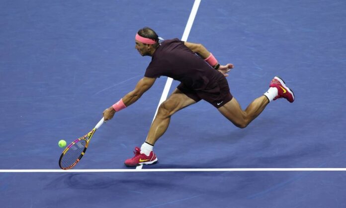 Perfect Nadal, battling Swiatek into US Open fourth round