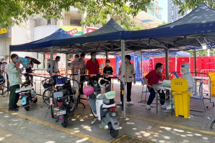 China's Shenzhen eases weekend Covid lockdown but some curbs remain