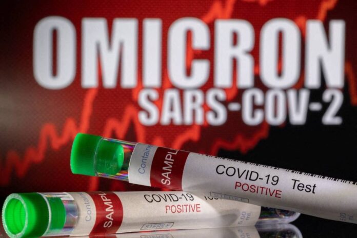 EU recommends elderly get priority for Omicron jabs