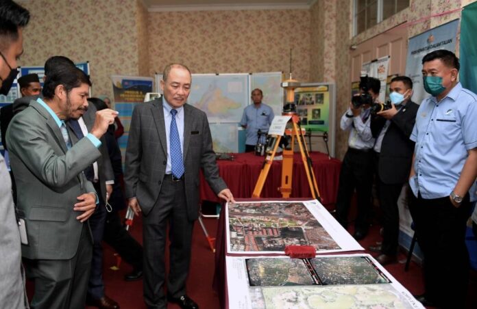 Sabah CM says he will scrutinise proposed Kudat silica sand mining project