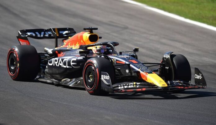 Verstappen wins at Monza after safety car finish