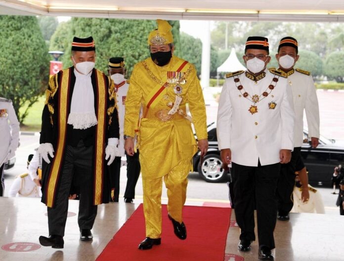 Selangor Sultan backs Agong's reminder against abusing royal pardon