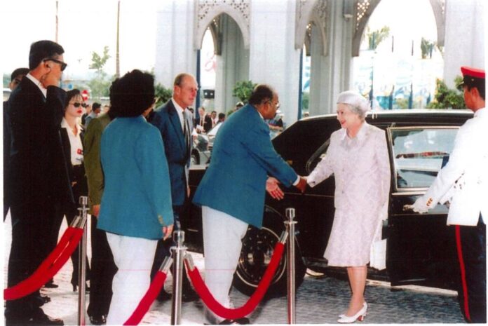 Queen Elizabeth and Tunku Abdul Rahman shared easy rapport, recalls latter's niece