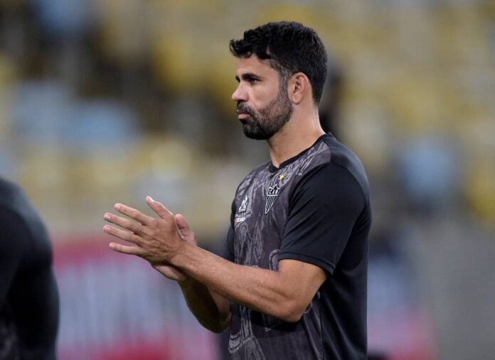 Wolves sign former Chelsea striker Costa amid injury crisis