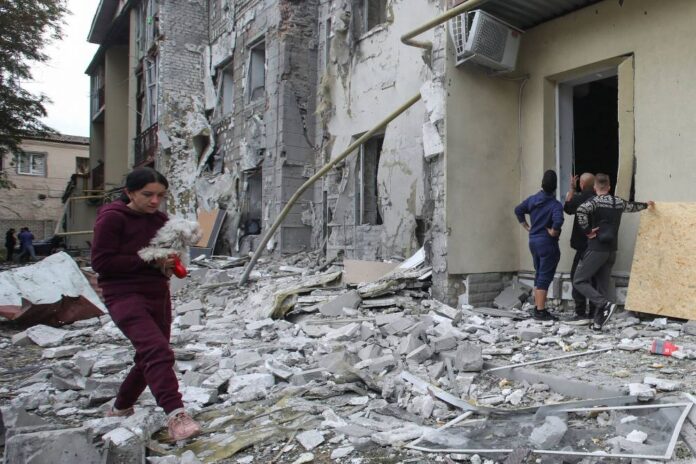 WHO sees October Covid surge in Ukraine, cites polio concerns