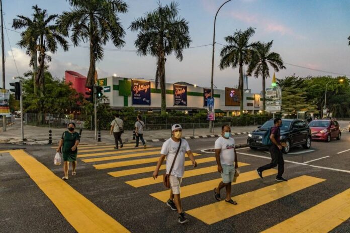 No summonses to be issued to those not wearing face masks, says deputy health minister